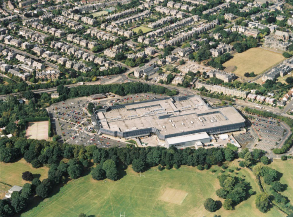 השקעות נדל"ן בסקוטלנד- Cameron Toll Shopping Center